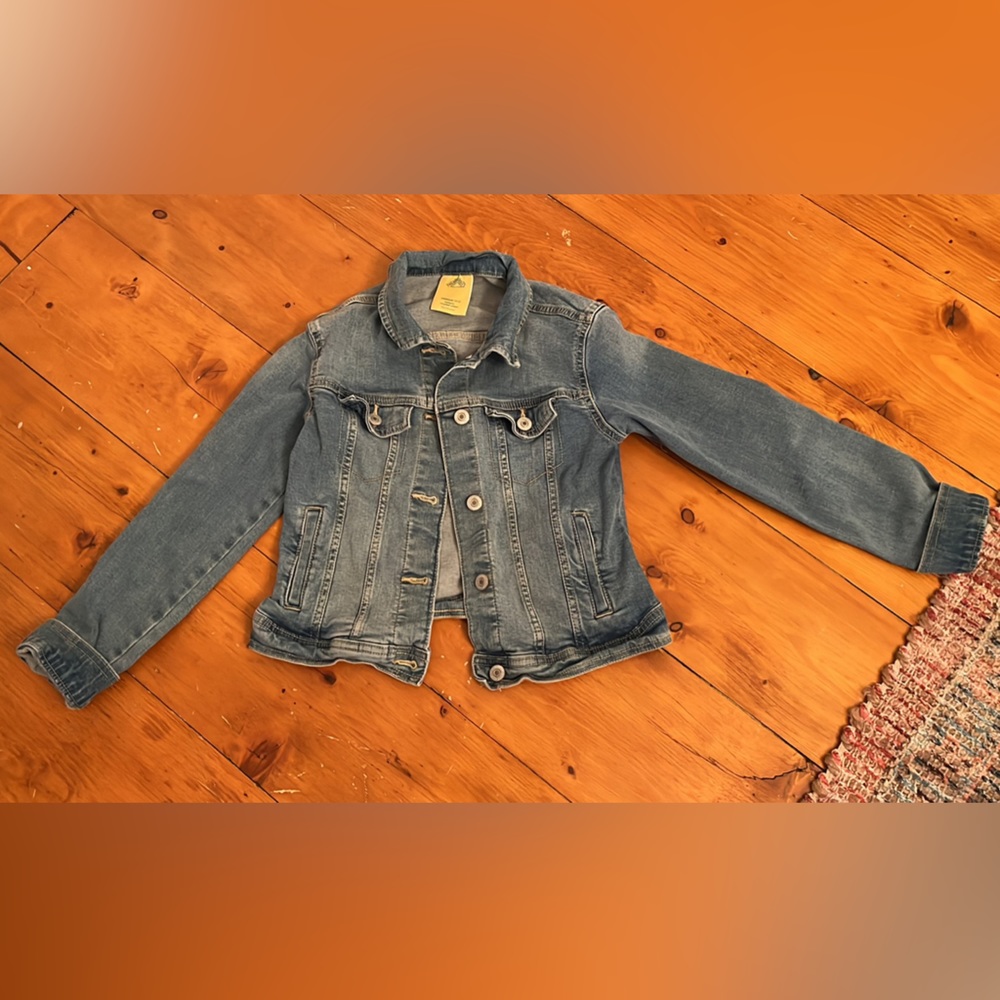 Girls size 10/12 Medium denim jacket